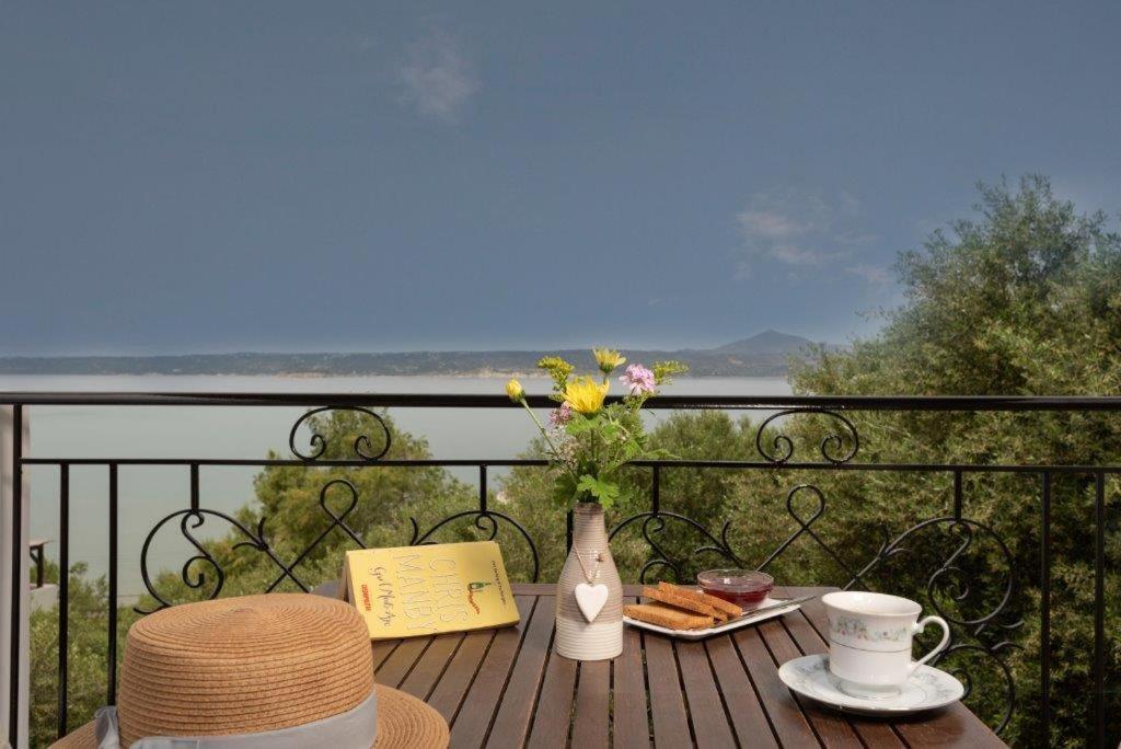 Villa Georgia 칼리베스 외부 사진